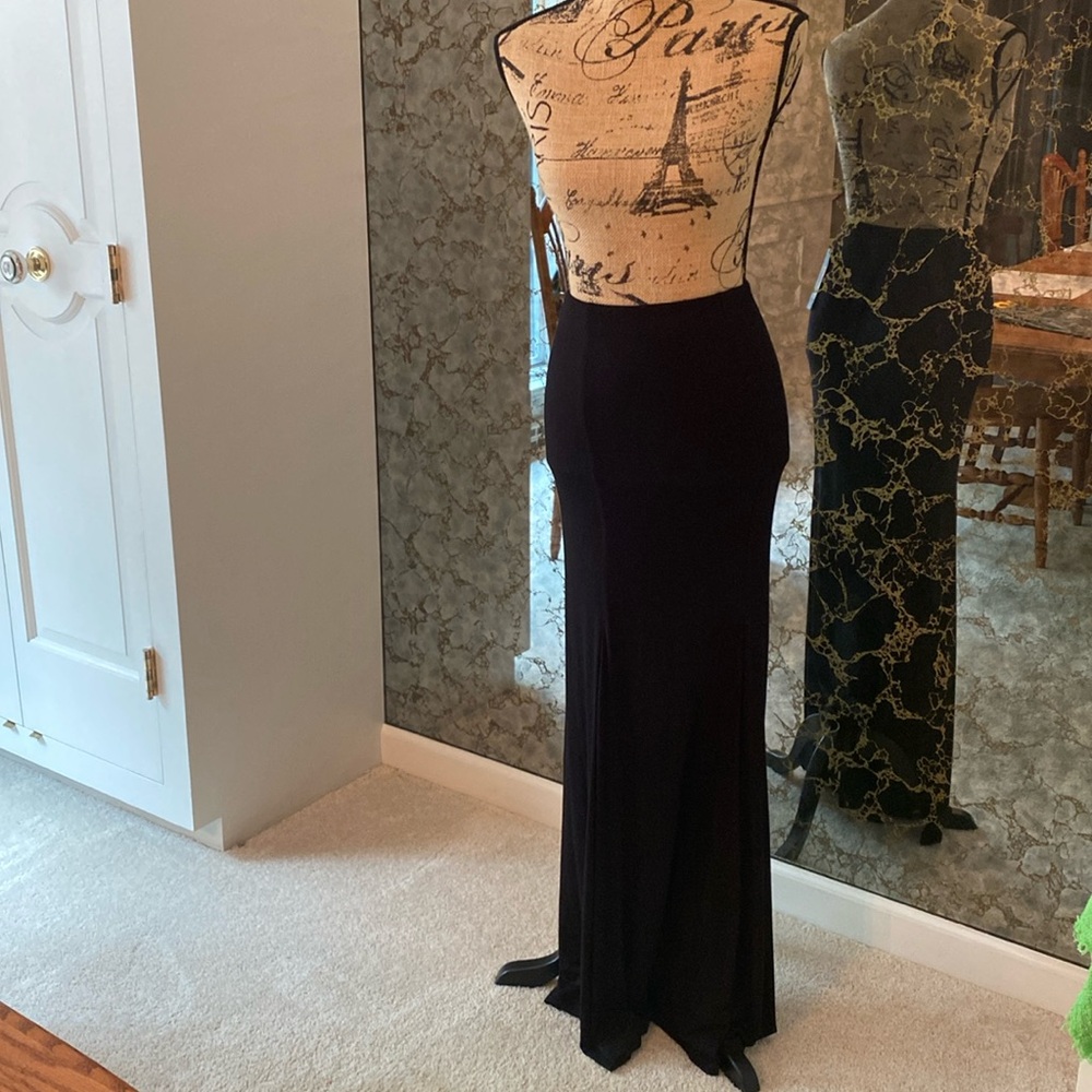 NWT Guess Marciano Karlen Jersey Stretch Long skirt soft comfortable and sexy